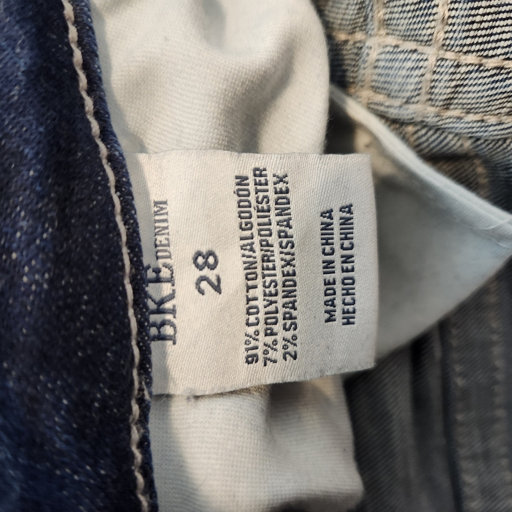 Jeans - Picture 3 of 3